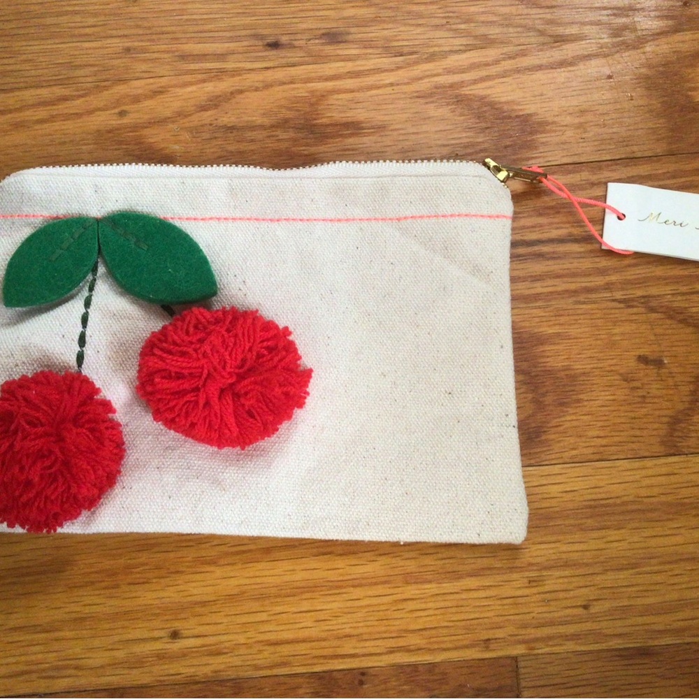 MERI MERI CANVAS POUCH- RED POM-POM CHERRY - BRAND NEW WITH TAGS - Picture 2 of 5